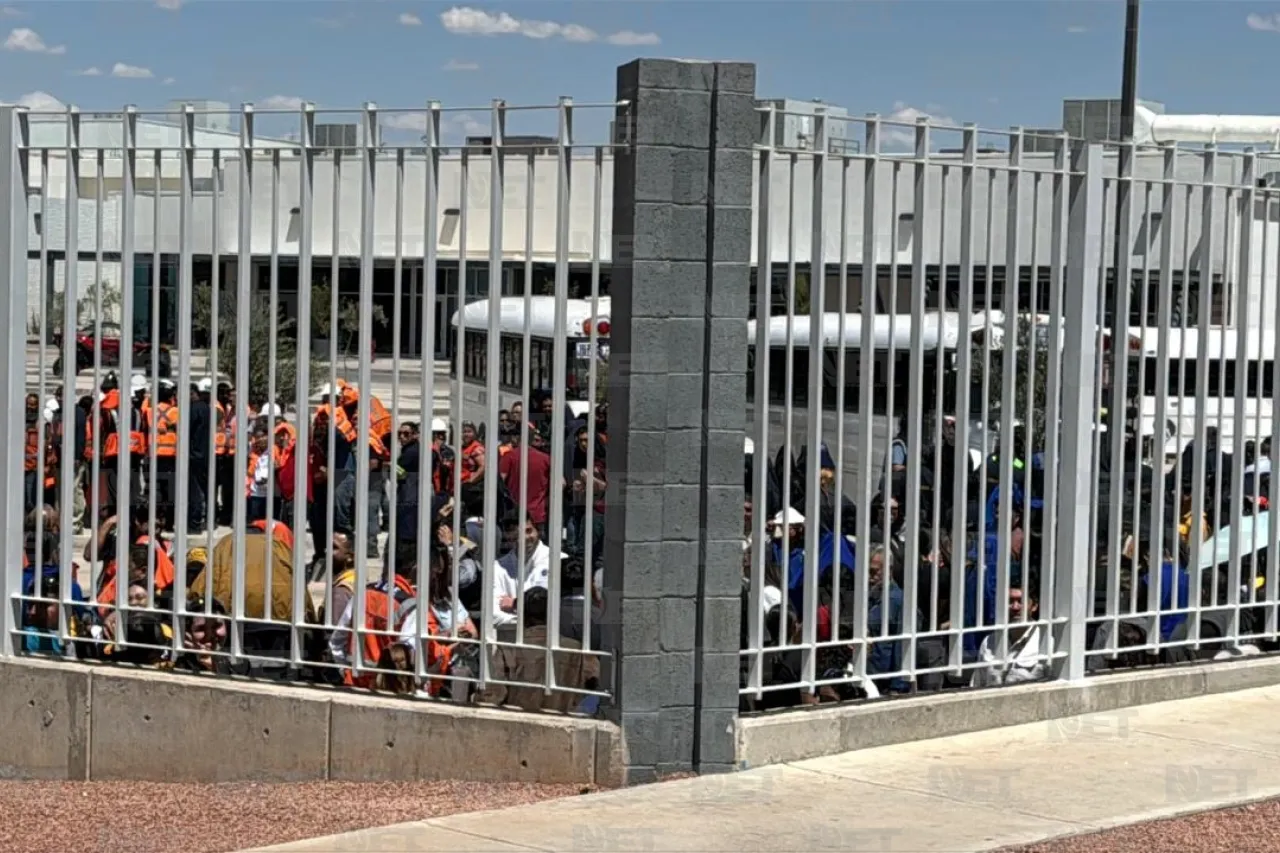 Evacuan a trabajadores de maquiladora BRP por incendio