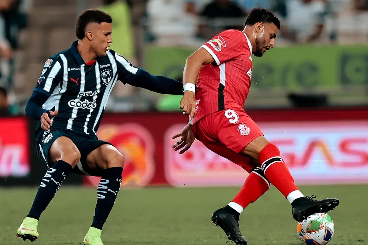 Monterrey toma ventaja en los cuartos de final ante Toluca