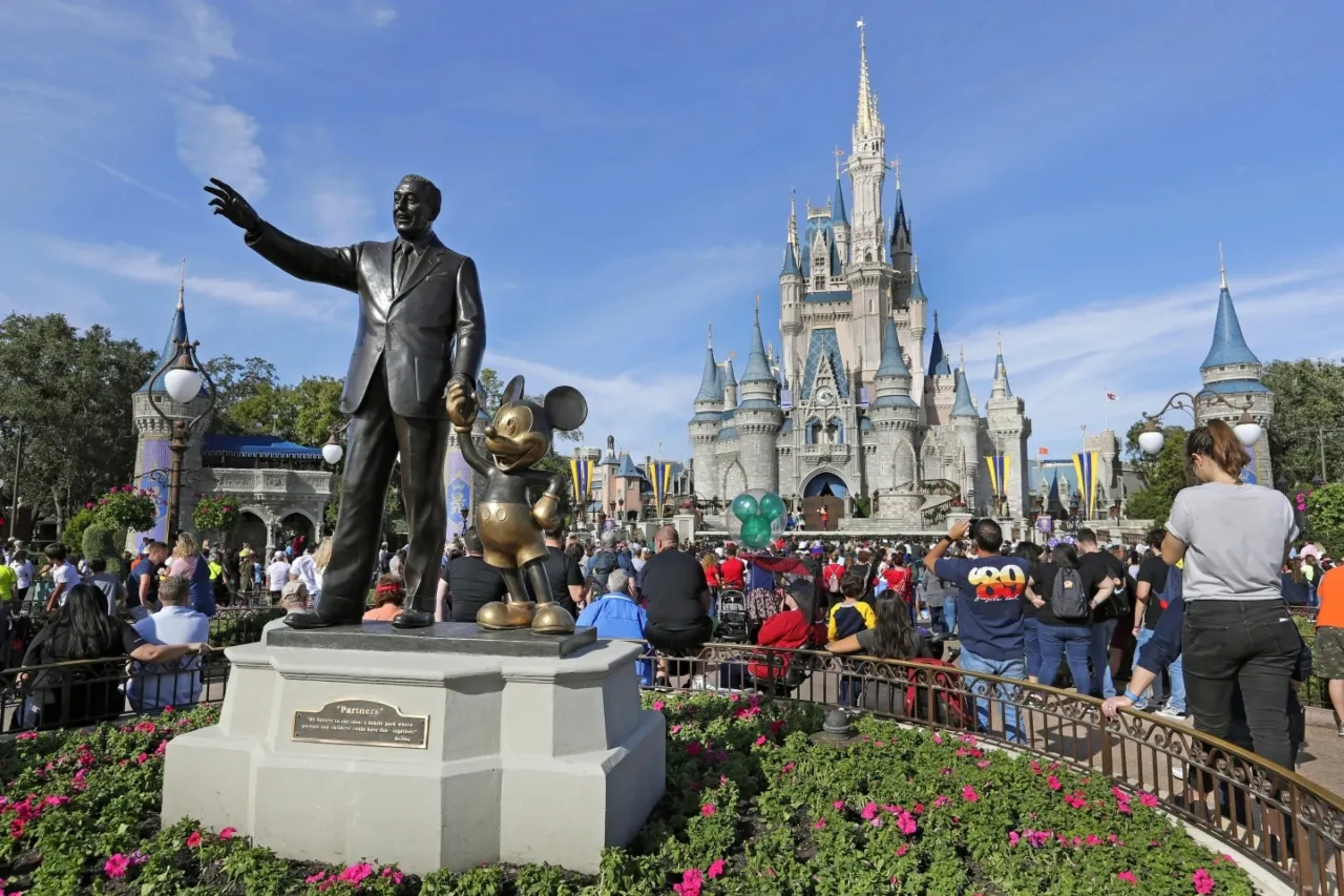 Disney construirá en Emiratos Árabes Unidos su séptimo parque temático