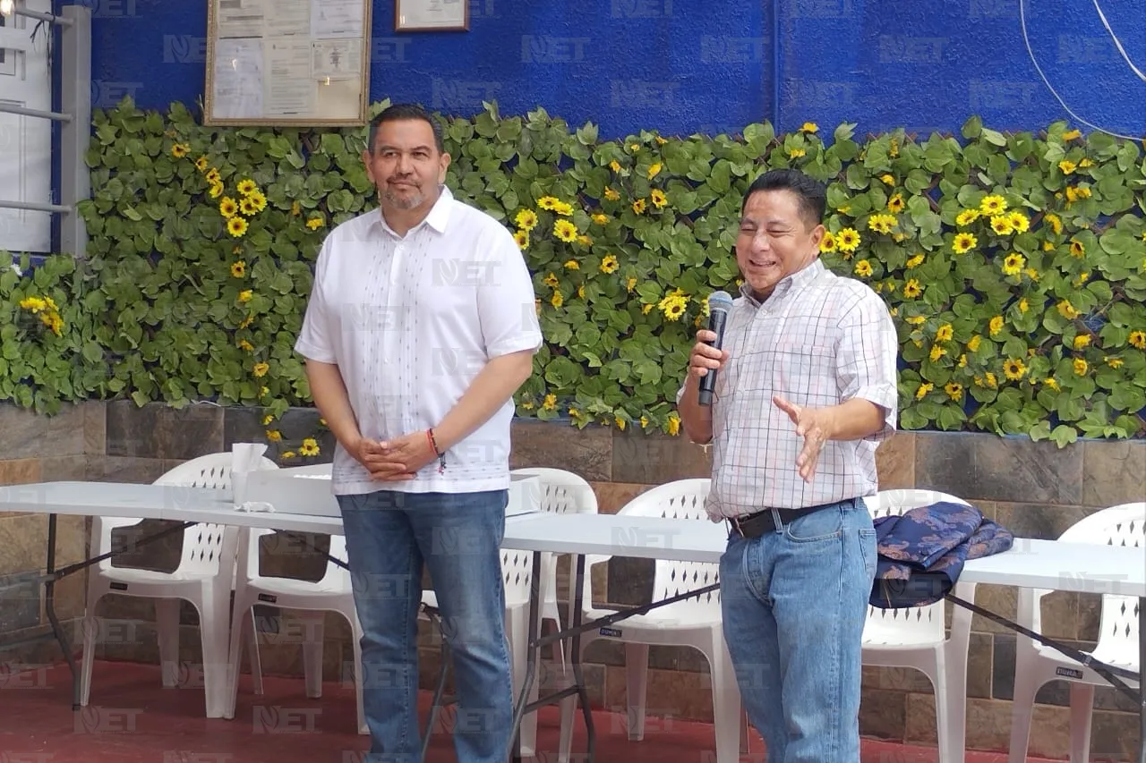 Celebran por adelantado a las madres de familia del poniente