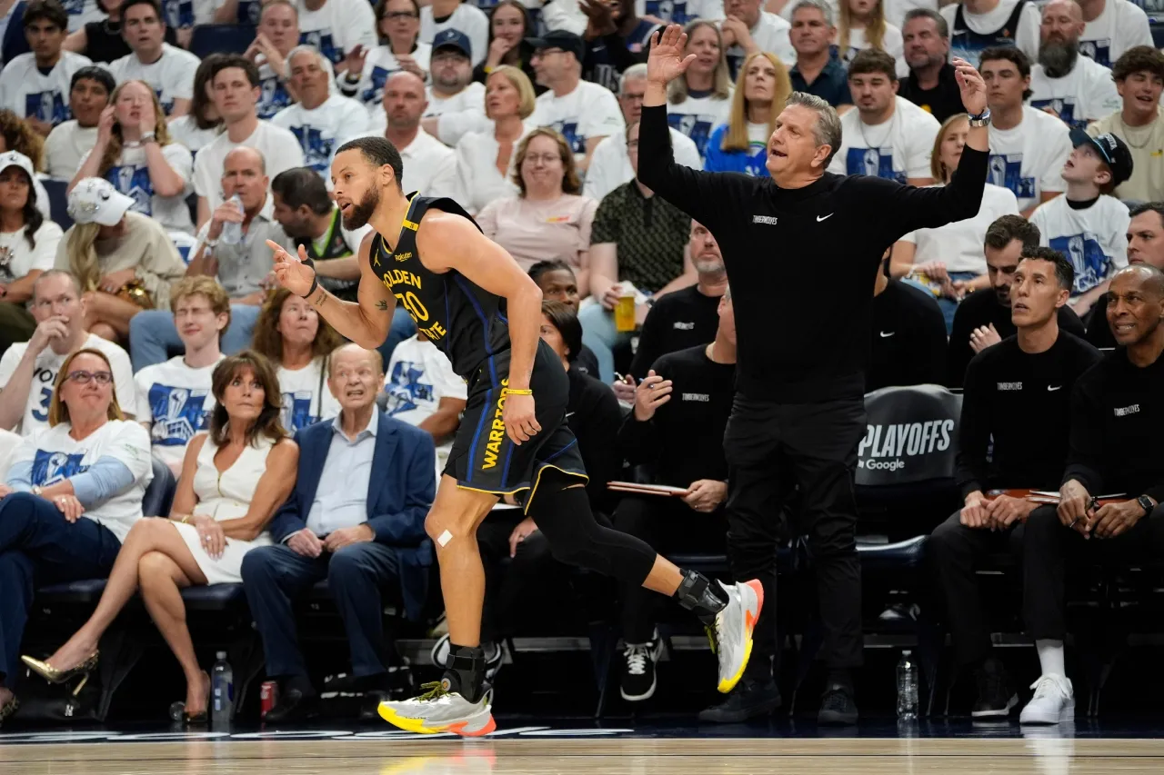 Curry reconoce que la paciencia será clave mientras lidia con su lesión