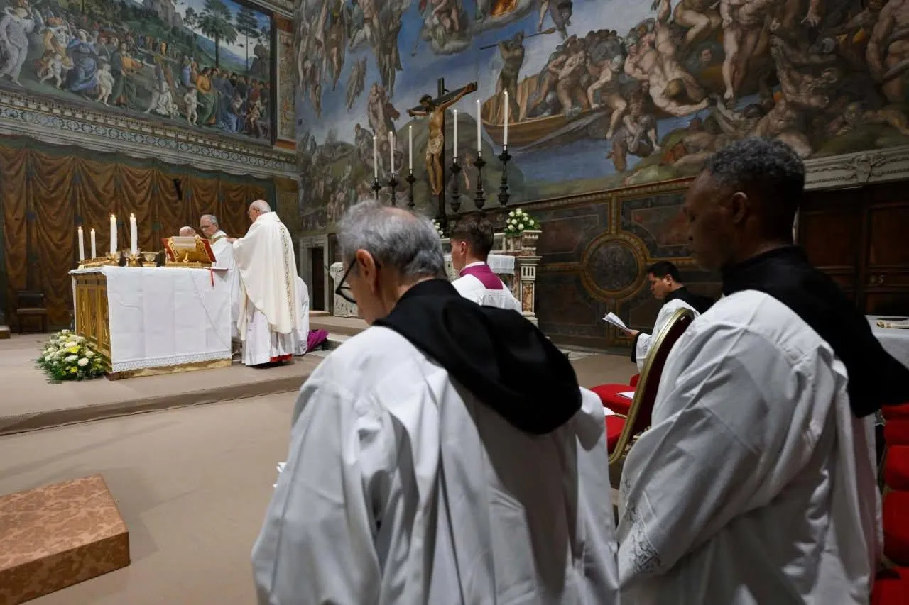 Celebra el Papa León XIV su primera misa como jefe de la Iglesia