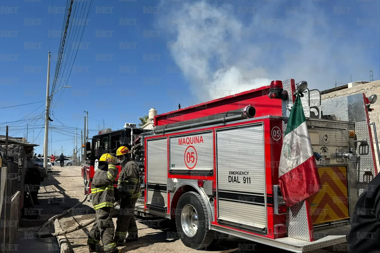 Se incendia casa en la José Martí; había dos personas adentro