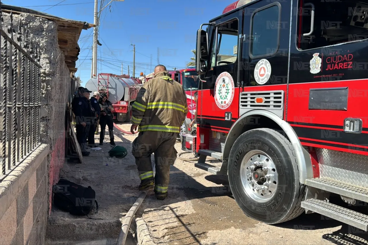 Se incendia casa en la José Martí; había dos personas adentro