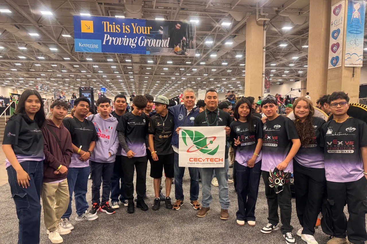Alumnos del CECyTECH representan a Juárez en Mundial de Robótica