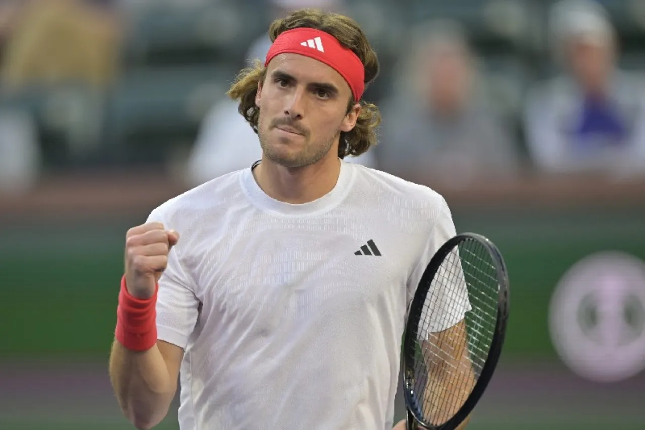 Tsisipas quiere jugar tenis con el Papa León XIV