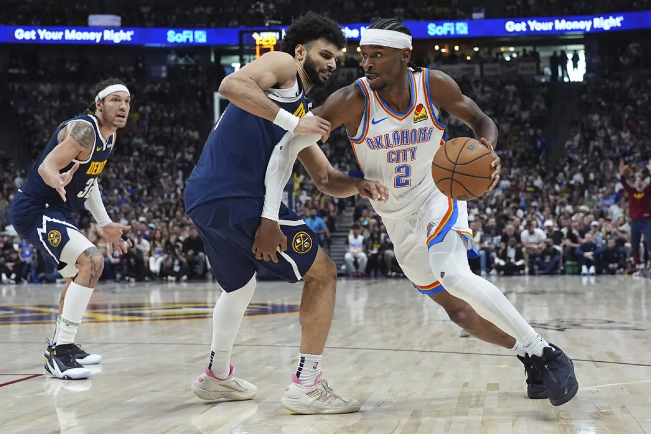 Vence Thunder a Denver e iguala la serie