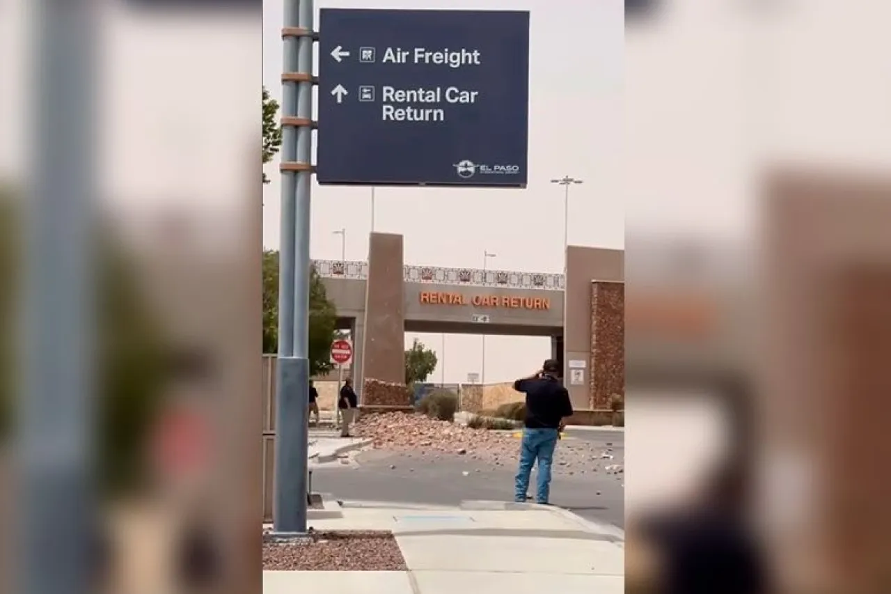 Se derrumba barda en el Aeropuerto Internacional de El Paso