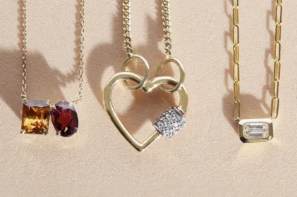 Cómo cuidar las joyas para que se mantengan brillantes, desenredadas y valiosas