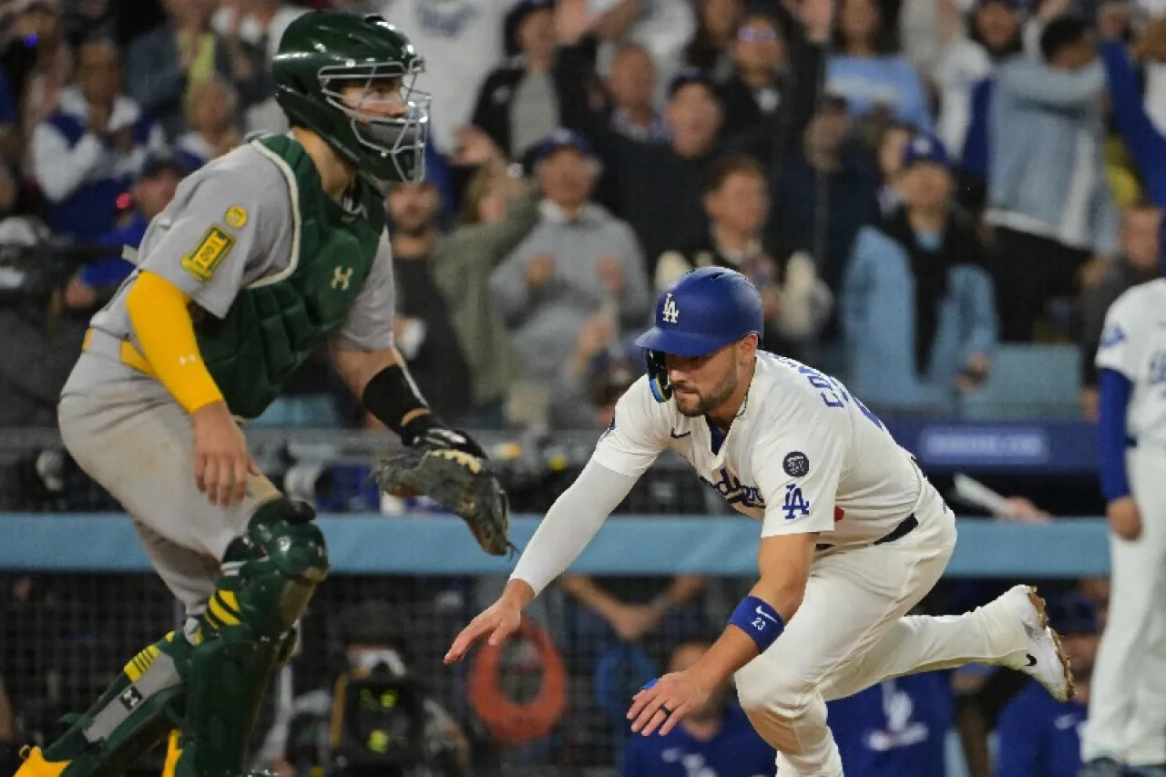 Dodgers agarran de piñata y los Atléticos