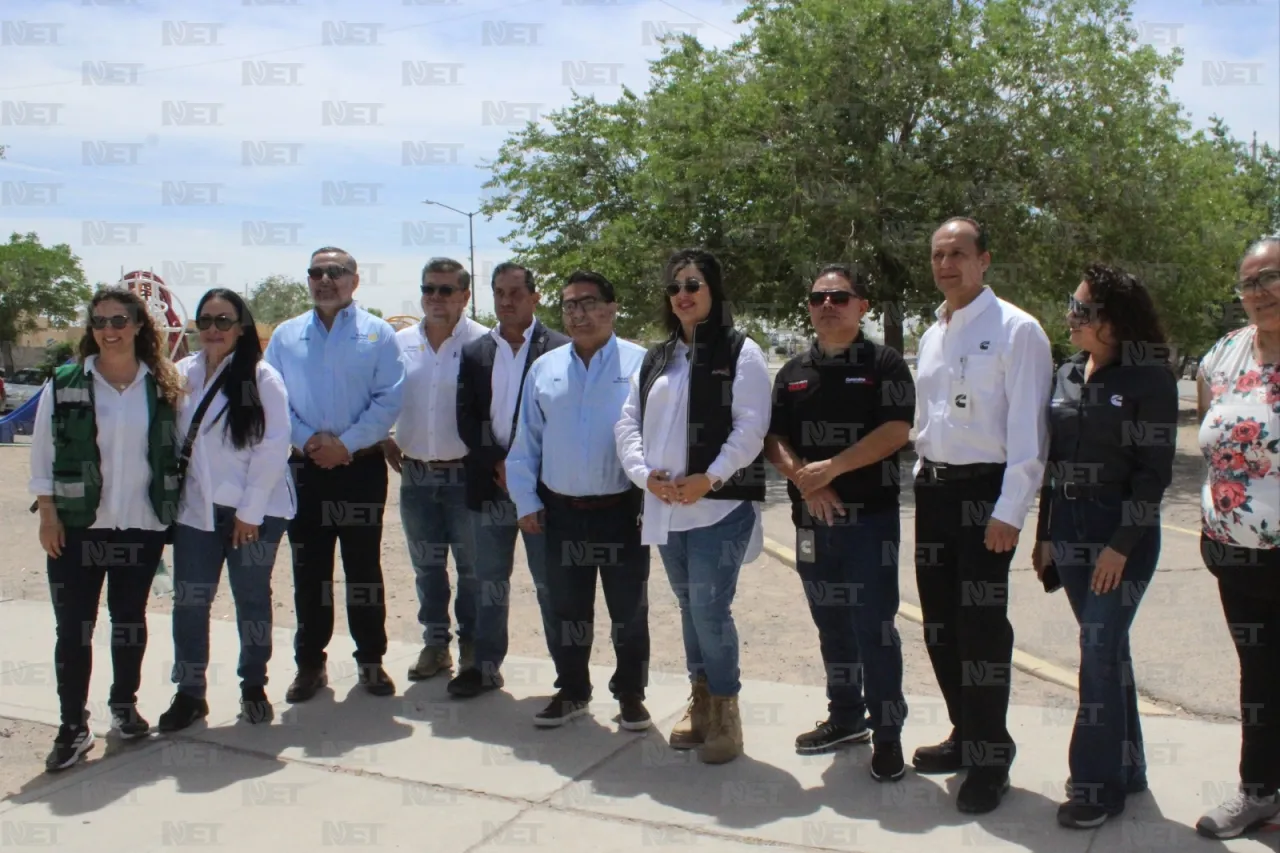 Unen esfuerzos para rehabilitar el parque lineal de Parajes de San Isidro