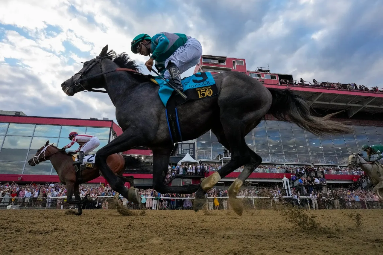 Journalism remonta y gana Preakness