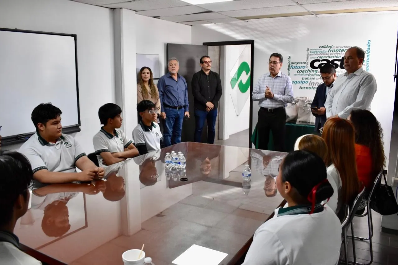 Participarán estudiantes del Conalep en Concurso Nacional Infomatrix 2025