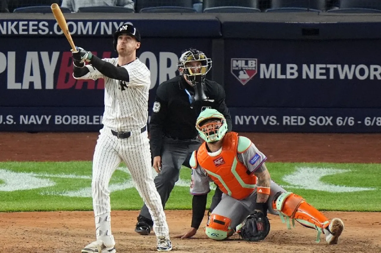 Video: Cody Bellinger pega grand slam para vencer a los Mets