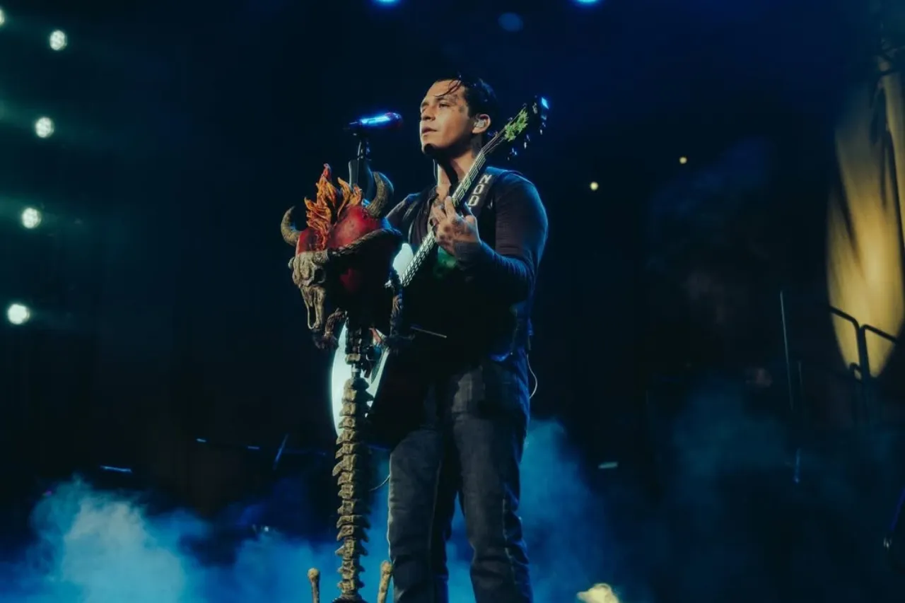 Christian Nodal tendrá un concierto en El Paso