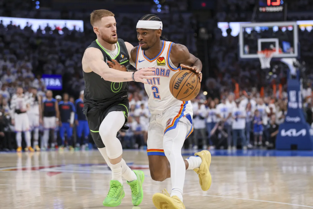 Thunder apabulla a Timberwolves al poner en marcha finales del Oeste