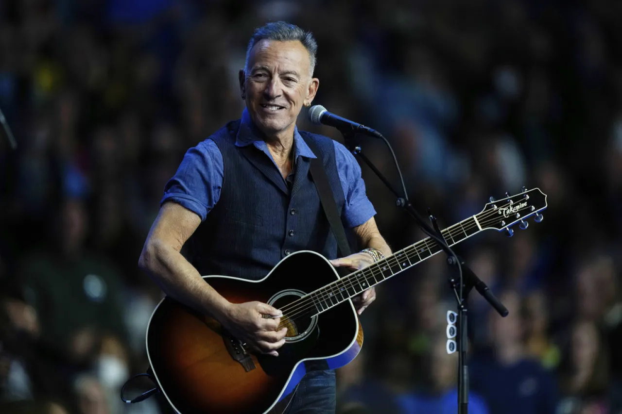 Springsteen lanza un EP digital que incluye comentarios contra Trump