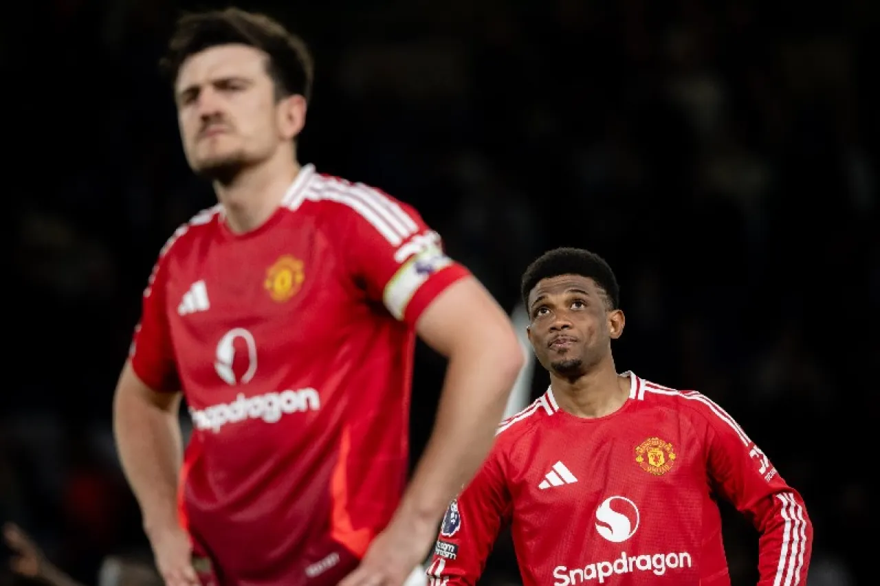 Buscan Man United y Tottenham salvar desastres en final de la Europa League