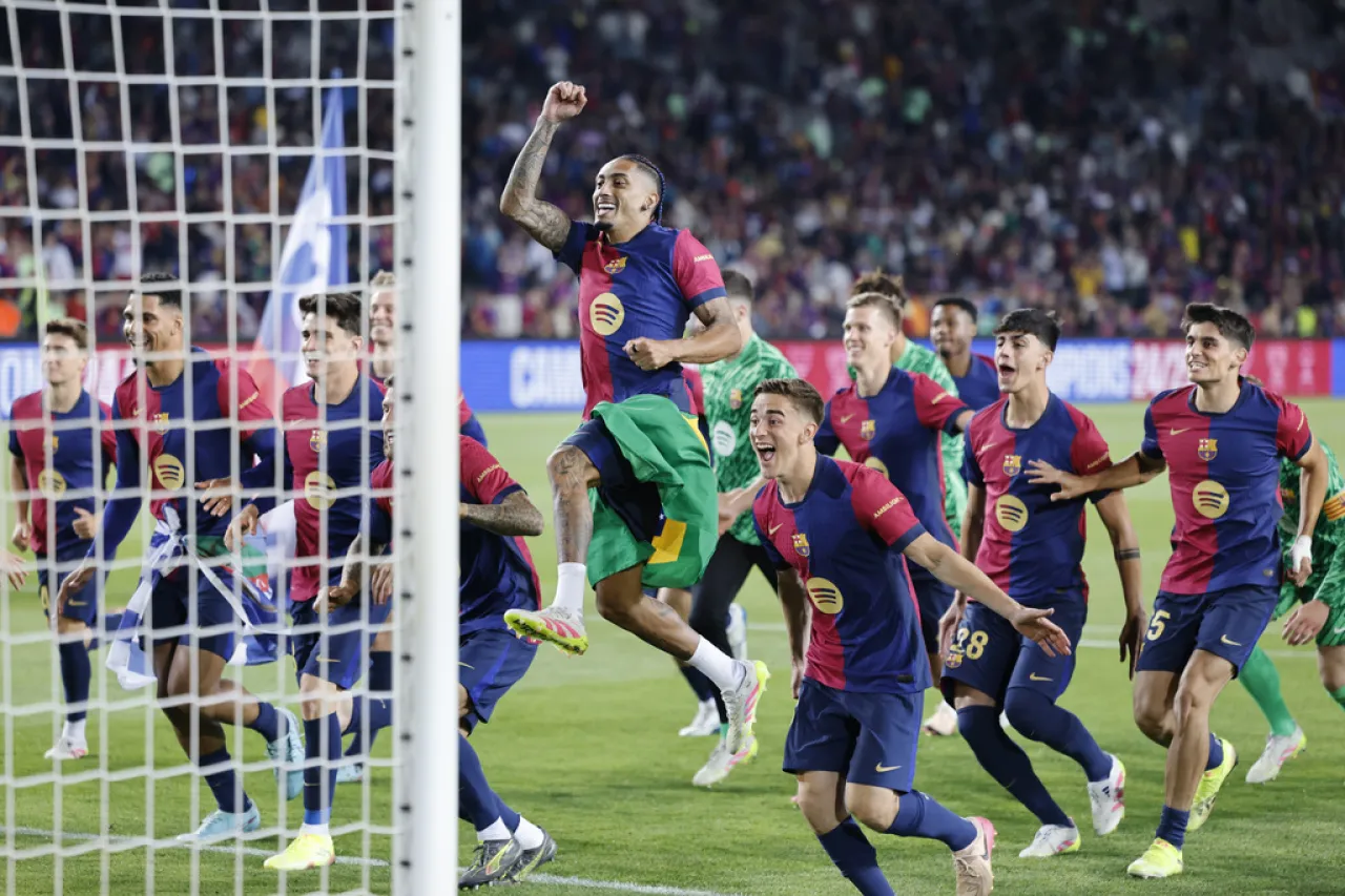 Barcelona fija agosto como objetivo para volver al Camp Nou
