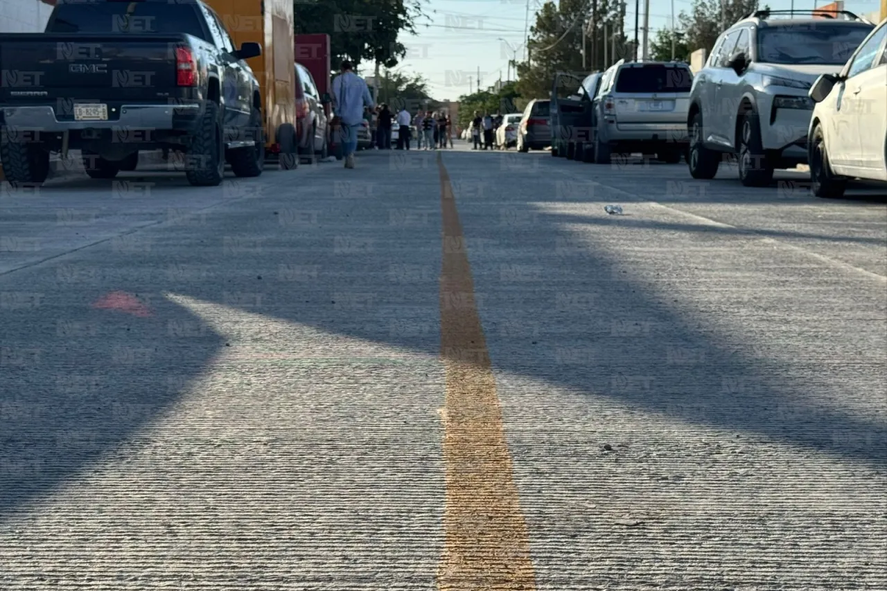 Pusieron ciudadanos 25% para pavimentar calle, Municipio el resto