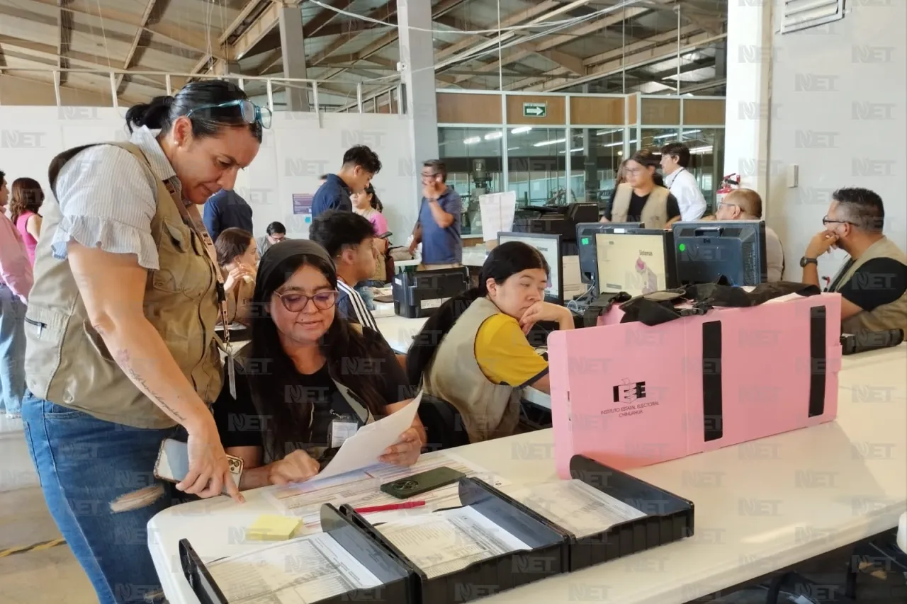 Participan en simulacro de conteo de boletas del Poder Judicial