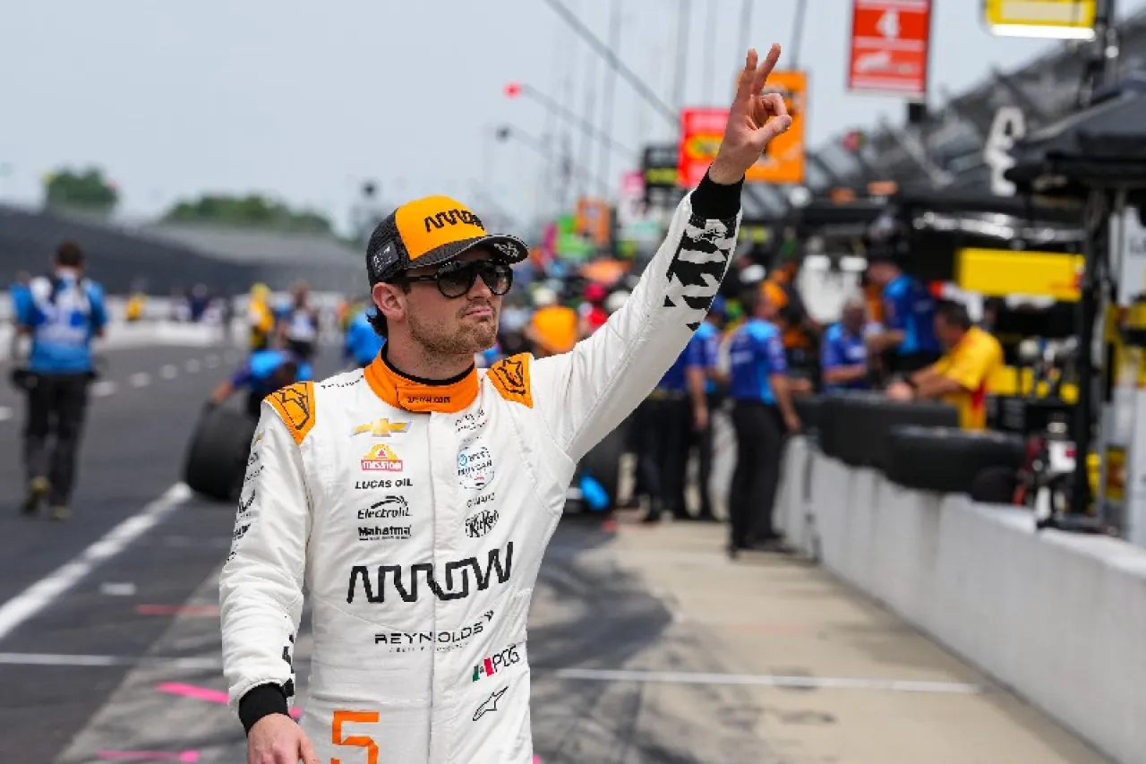 El salado: La mala suerte del 'Pato' O'Ward en la Indy 500