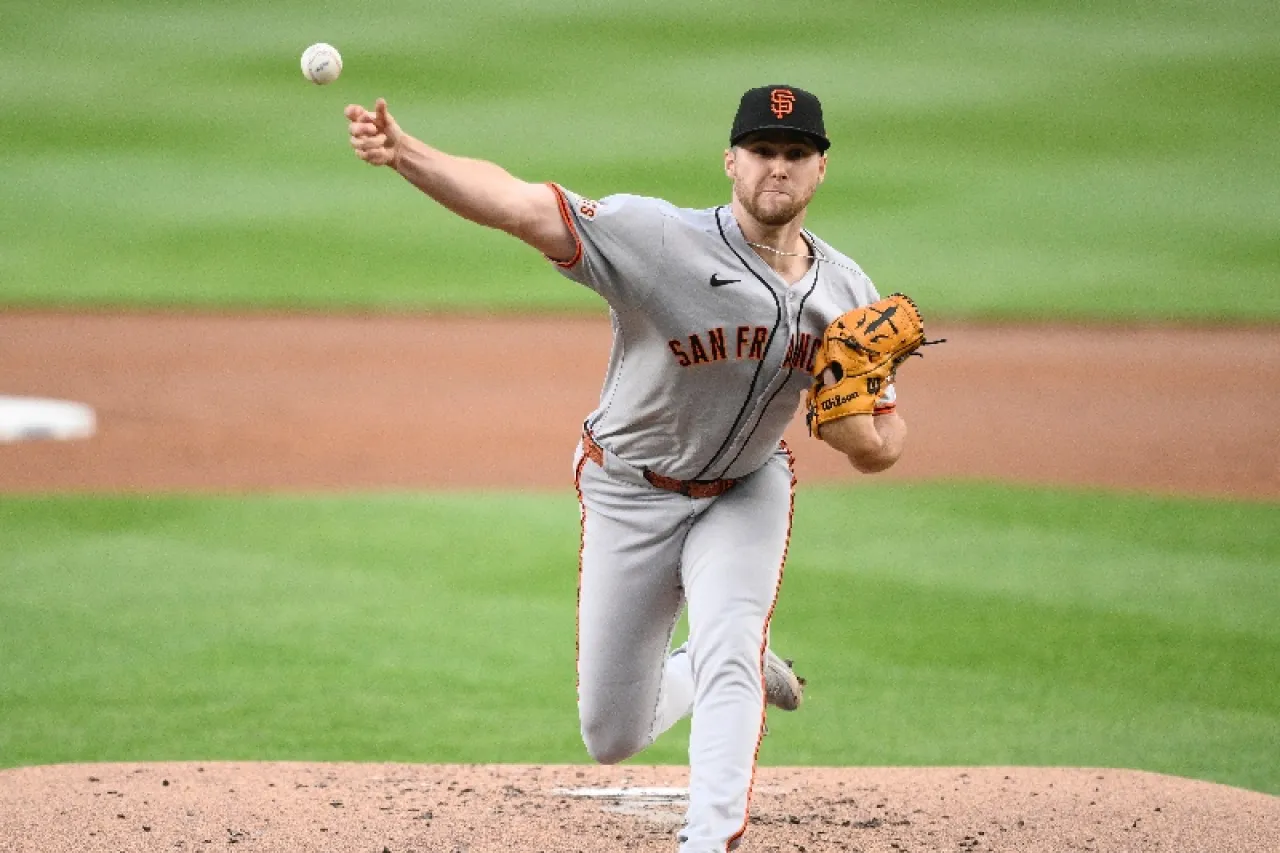 Gigantes vence a Nacionales y vuelve a agarrar vuelito