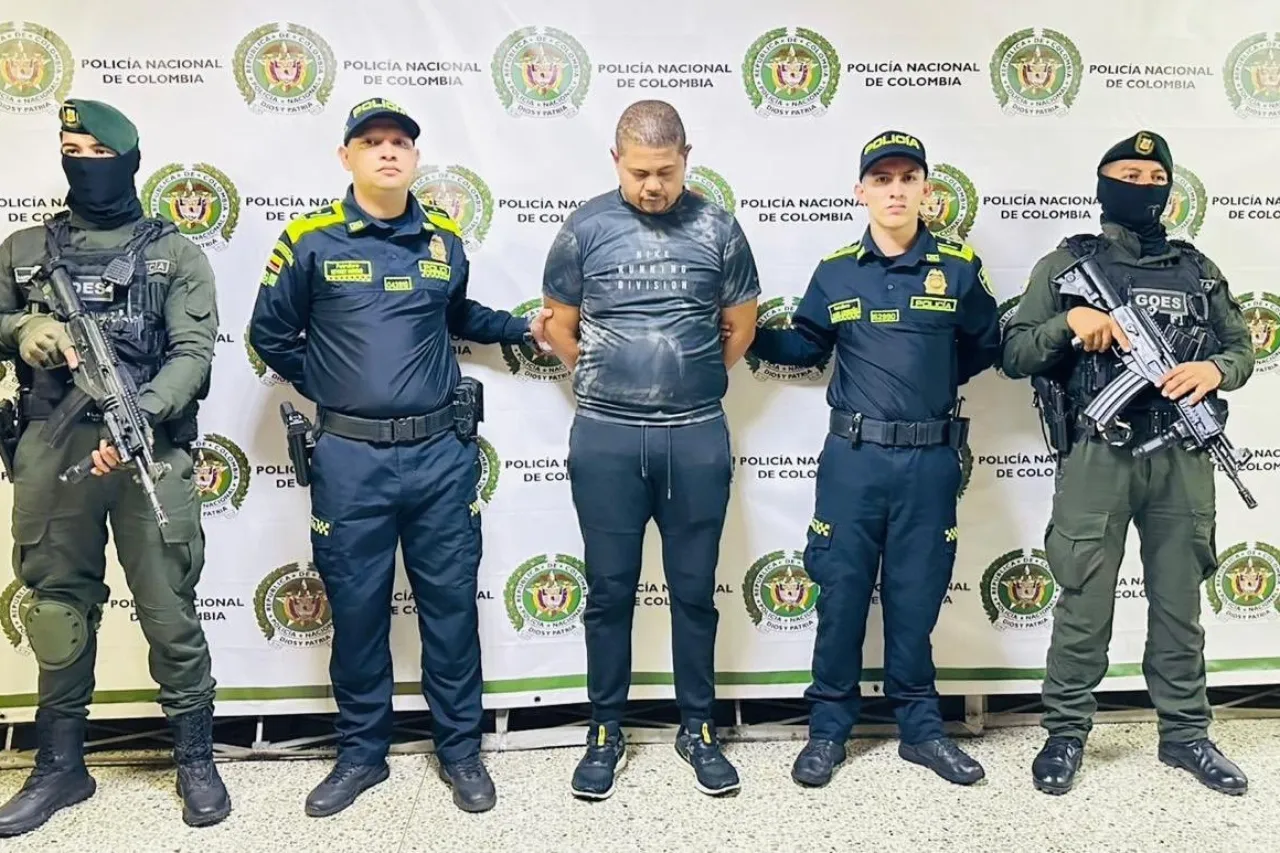 Colombia captura a panameño señalado de liderar una pandilla y traficar drogas