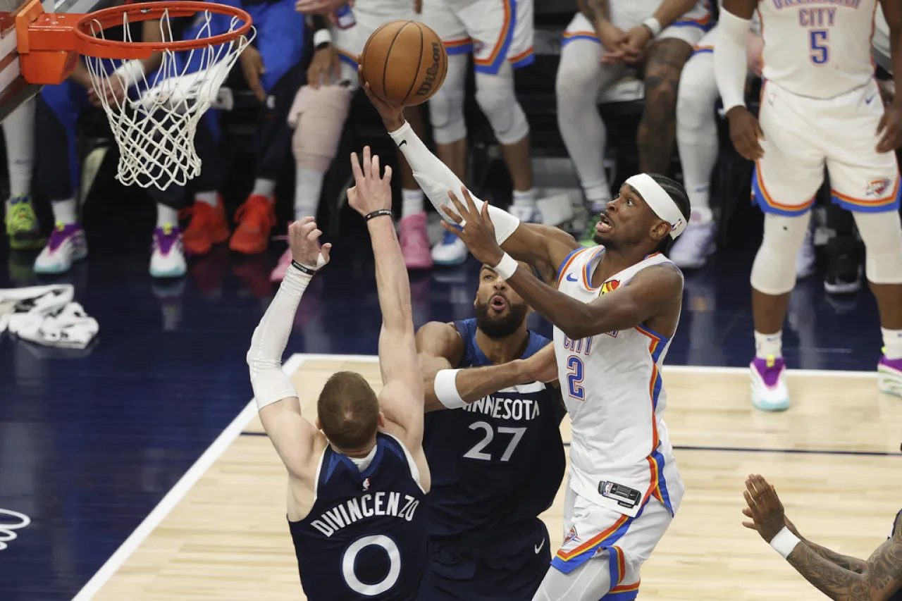 Thunder vencen a Timberwolves y toman ventaja 3-1 en las Finales del Oeste