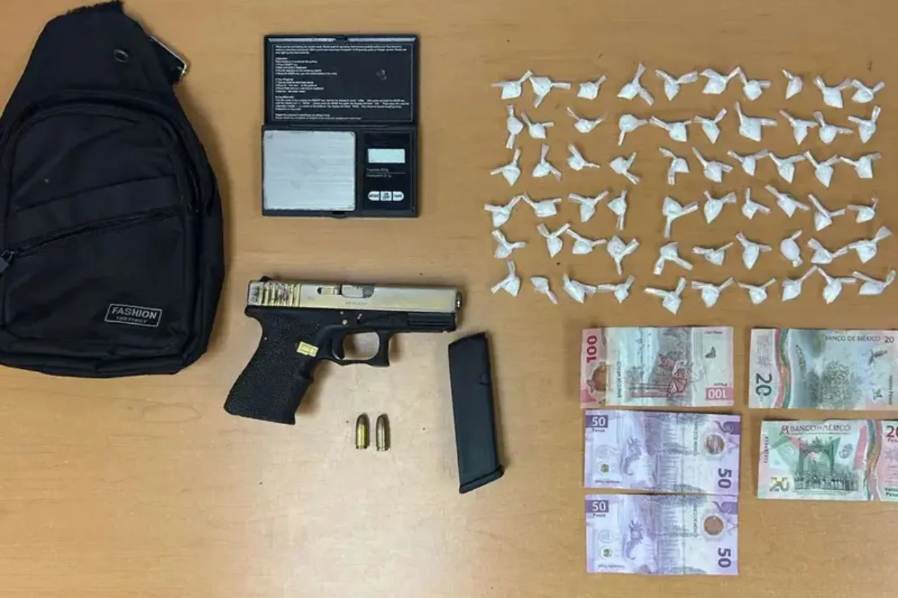 De película: Arrestan a Brad Pitt en Monterrey con armas y drogas