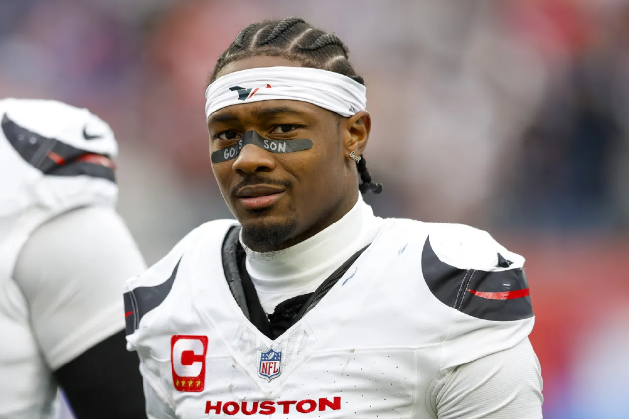 Patriots dicen que manejarán internamente el video de Stefon Diggs