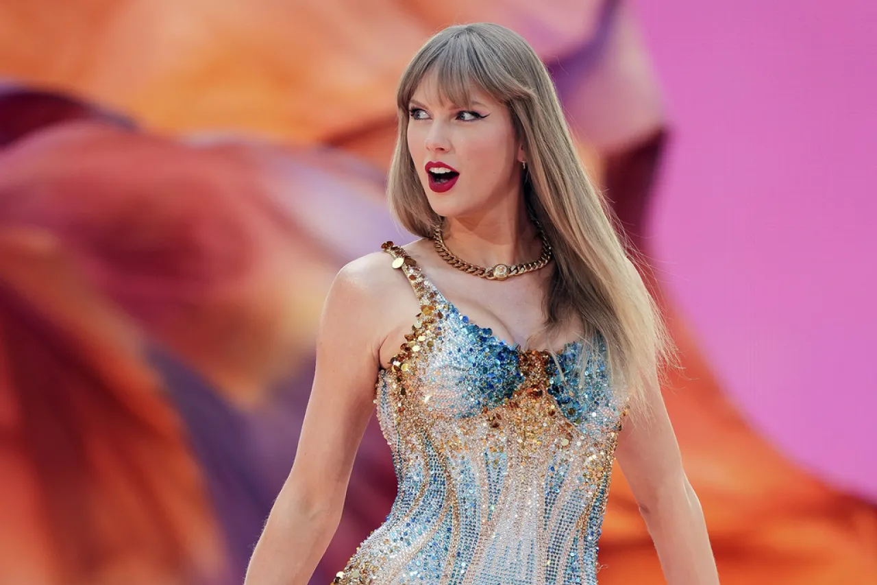 Recupera Taylor Swift el control de su música