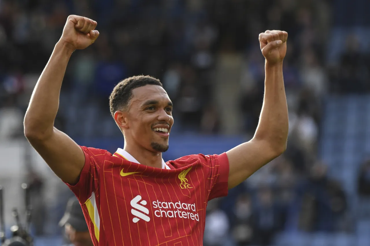 Real Madrid confirma fichaje de Trent Alexander-Arnold