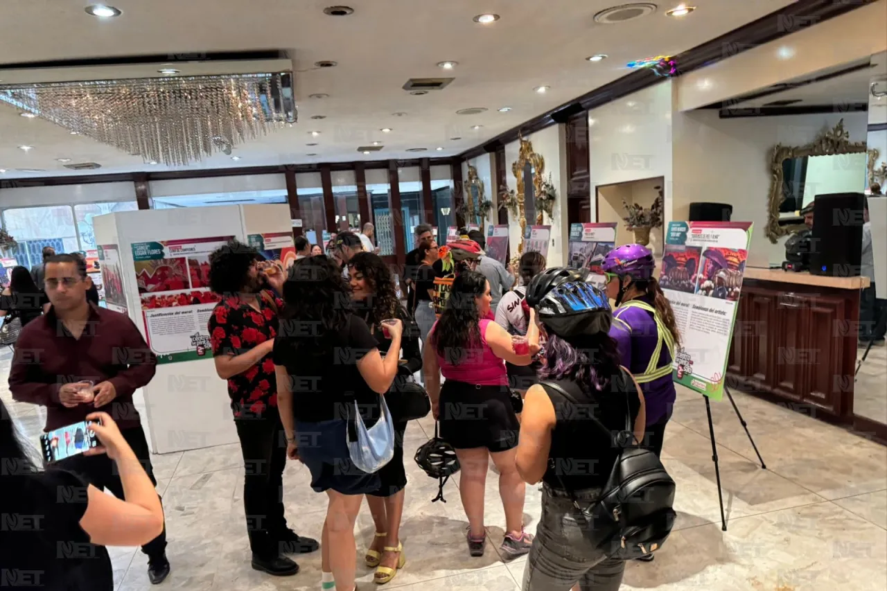 Celebran los colores del Centro de Juárez con exposición