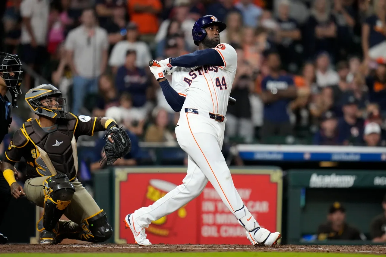 Lesión de Yordan Álvarez peor de lo esperado, Astros retrasan su regreso
