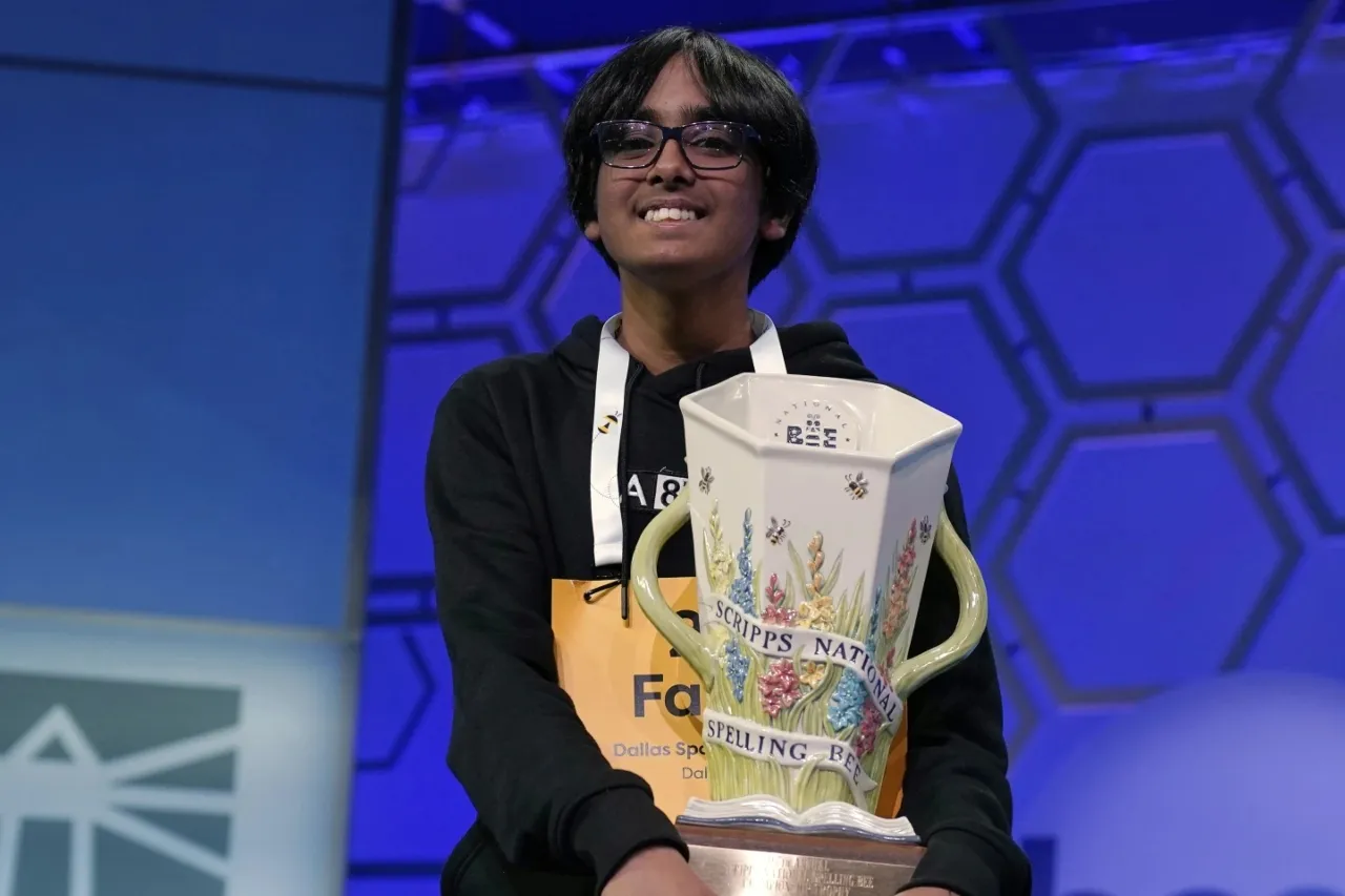 Faizan Zaki gana el concurso nacional de ortografía Scripps