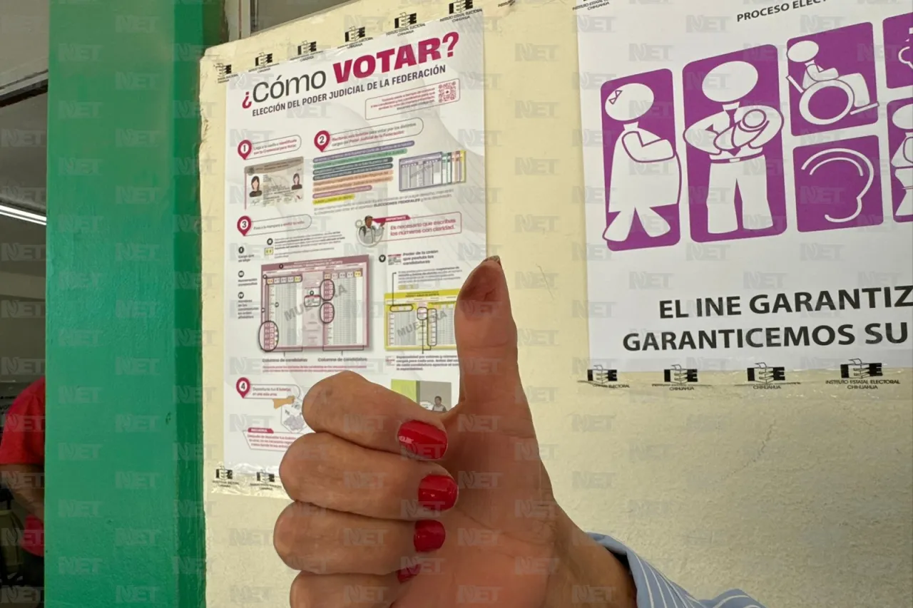 Acuden adultos mayores con ‘acordeón’ para votar