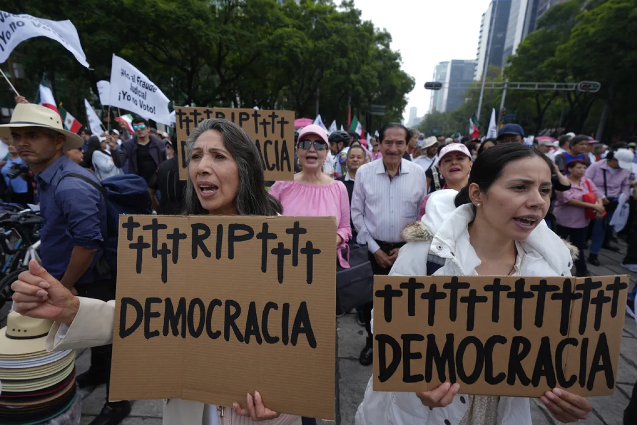 Dudas, desconocimiento de candidatos y líos al votar; México elige a sus jueces