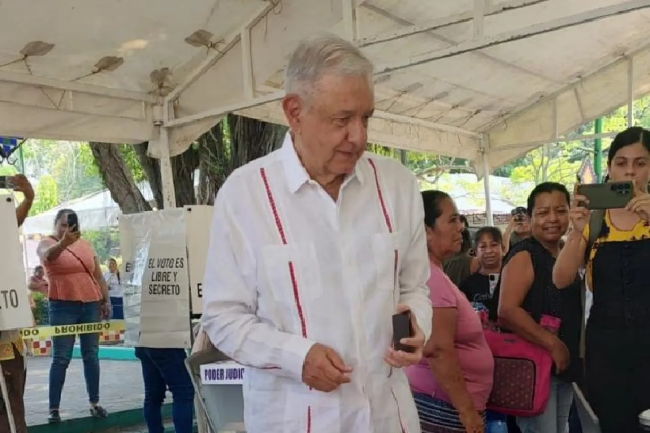 Agradece Sheinbaum palabras de AMLO tras aparición en elecciones