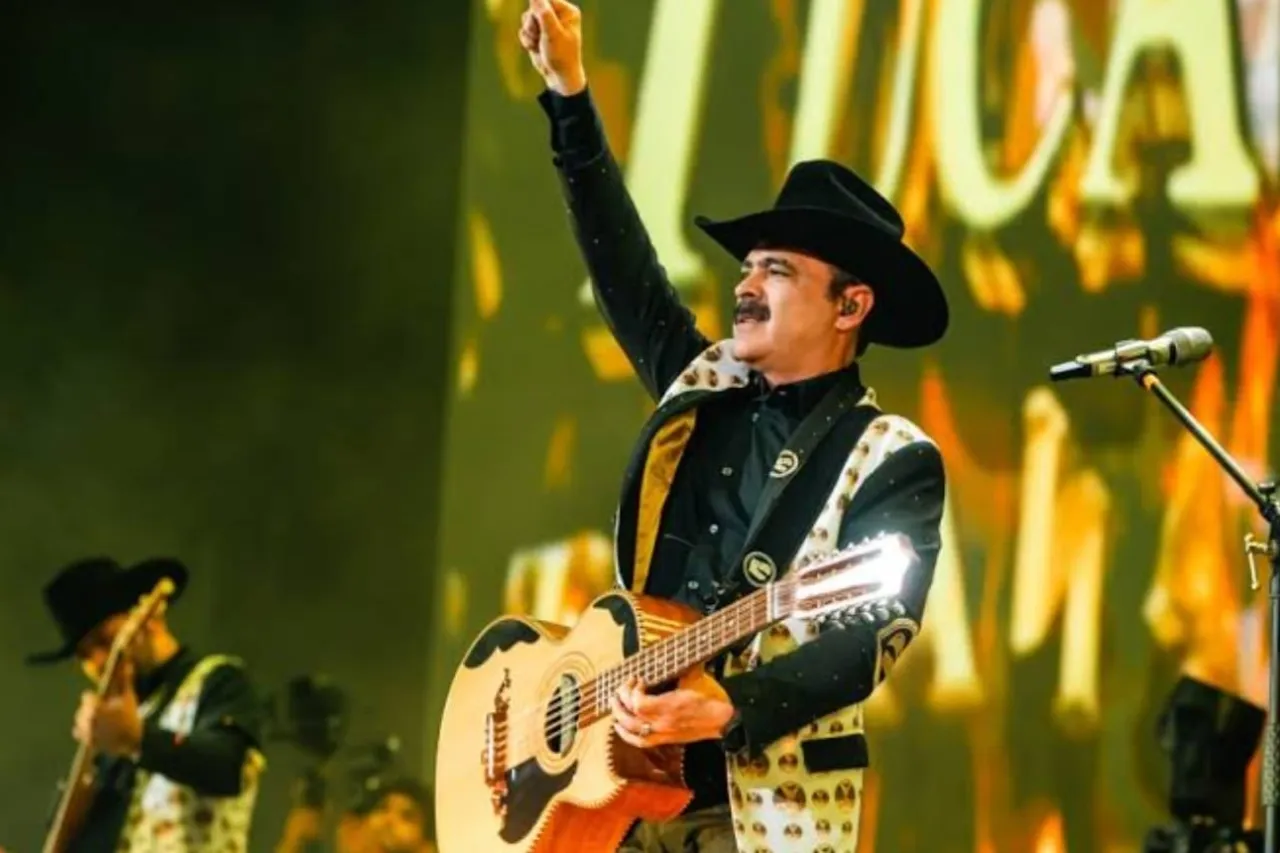 Multan a Tucanes de Tijuana con 735 mil pesos por interpretar narcocorridos