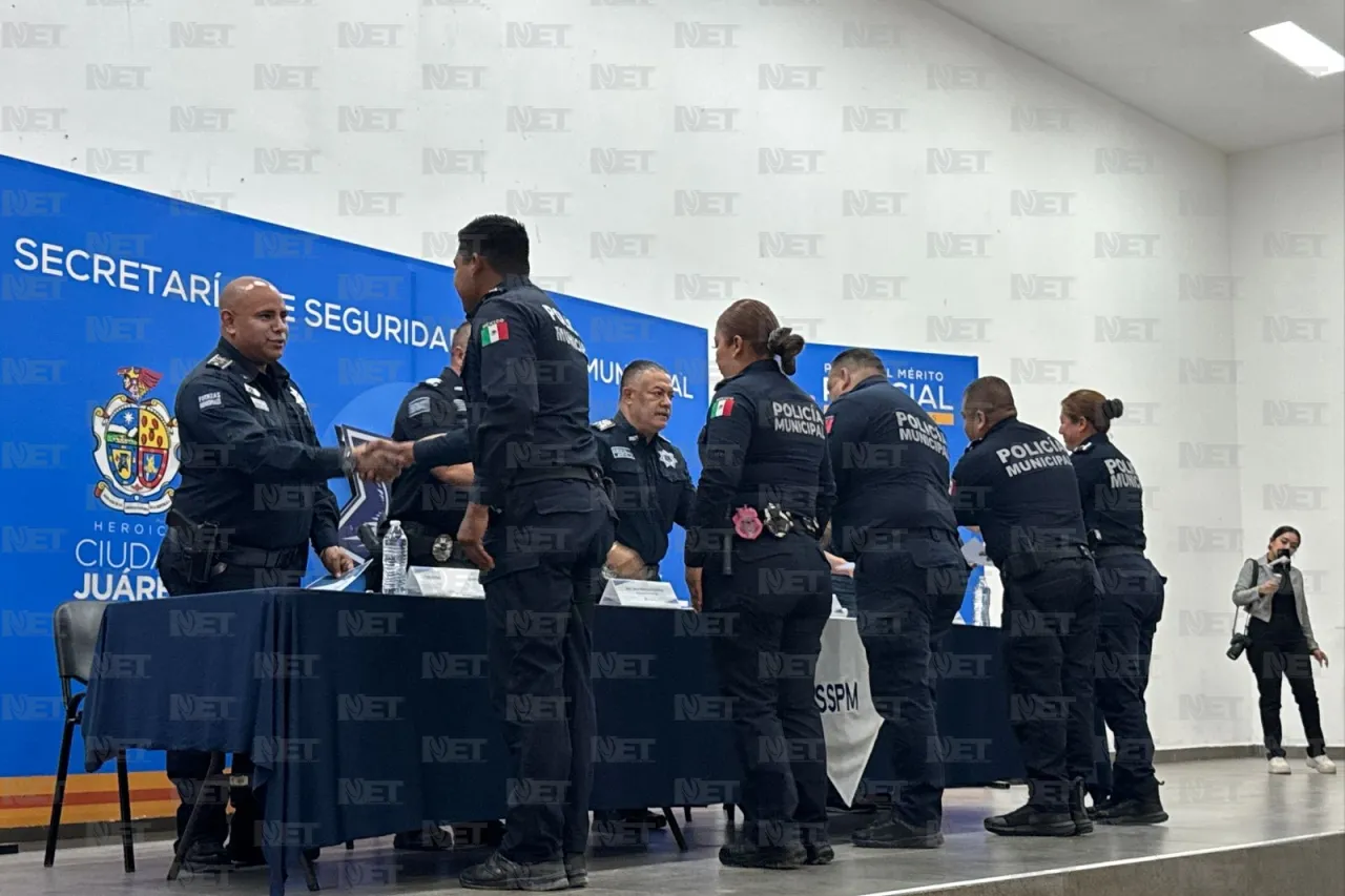 Reconocen a policías destacados en ceremonia oficial