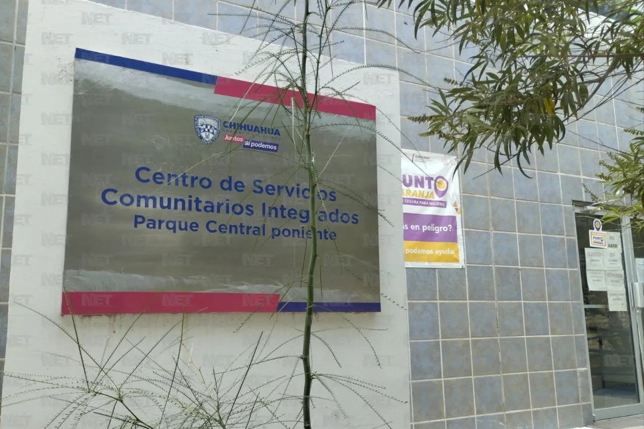 Avanza instalación de comedor comunitario en el Parque Central
