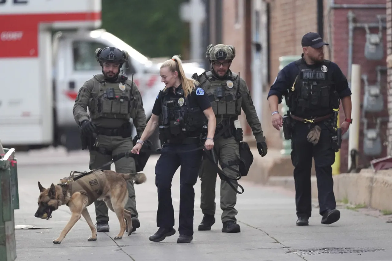 Aumenta a 15 número de heridos en ataque en Colorado