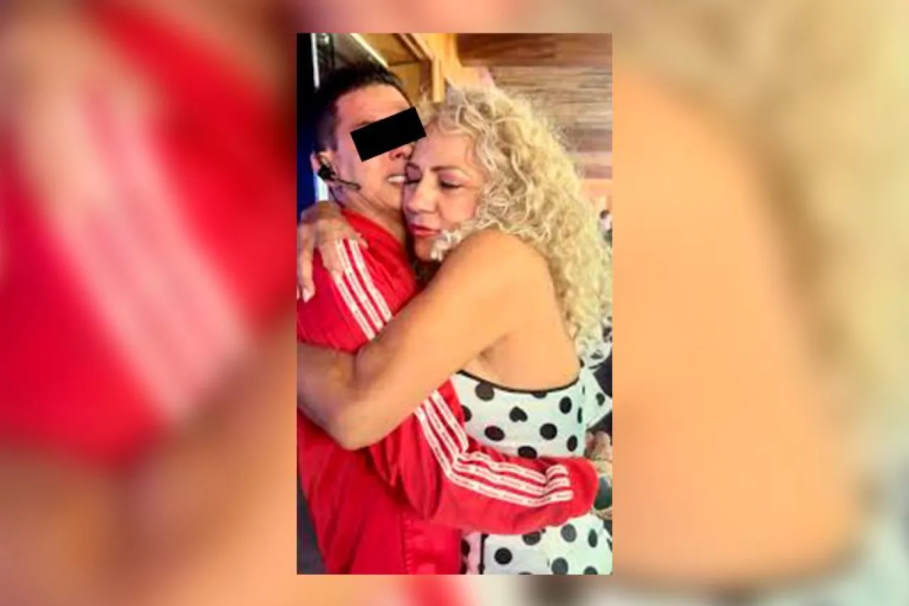 ¿Salió de la cárcel Alex Marín? Lágrimas y abrazo con su madre en video viral