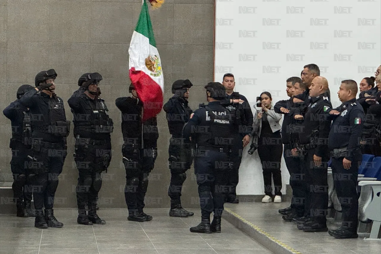 Reconocen a policías destacados en ceremonia oficial