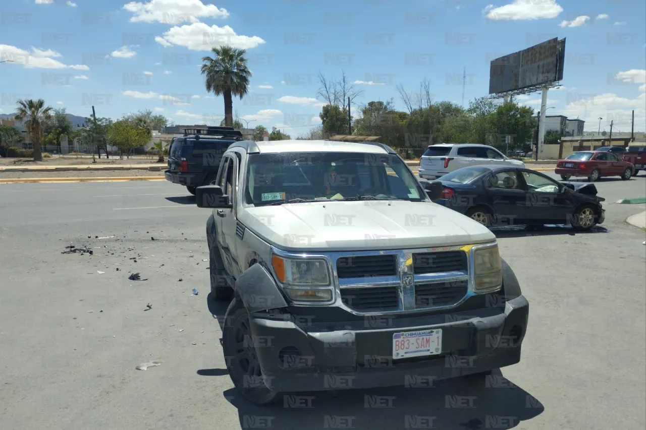 Se registra choque en Lincoln y Río Nilo