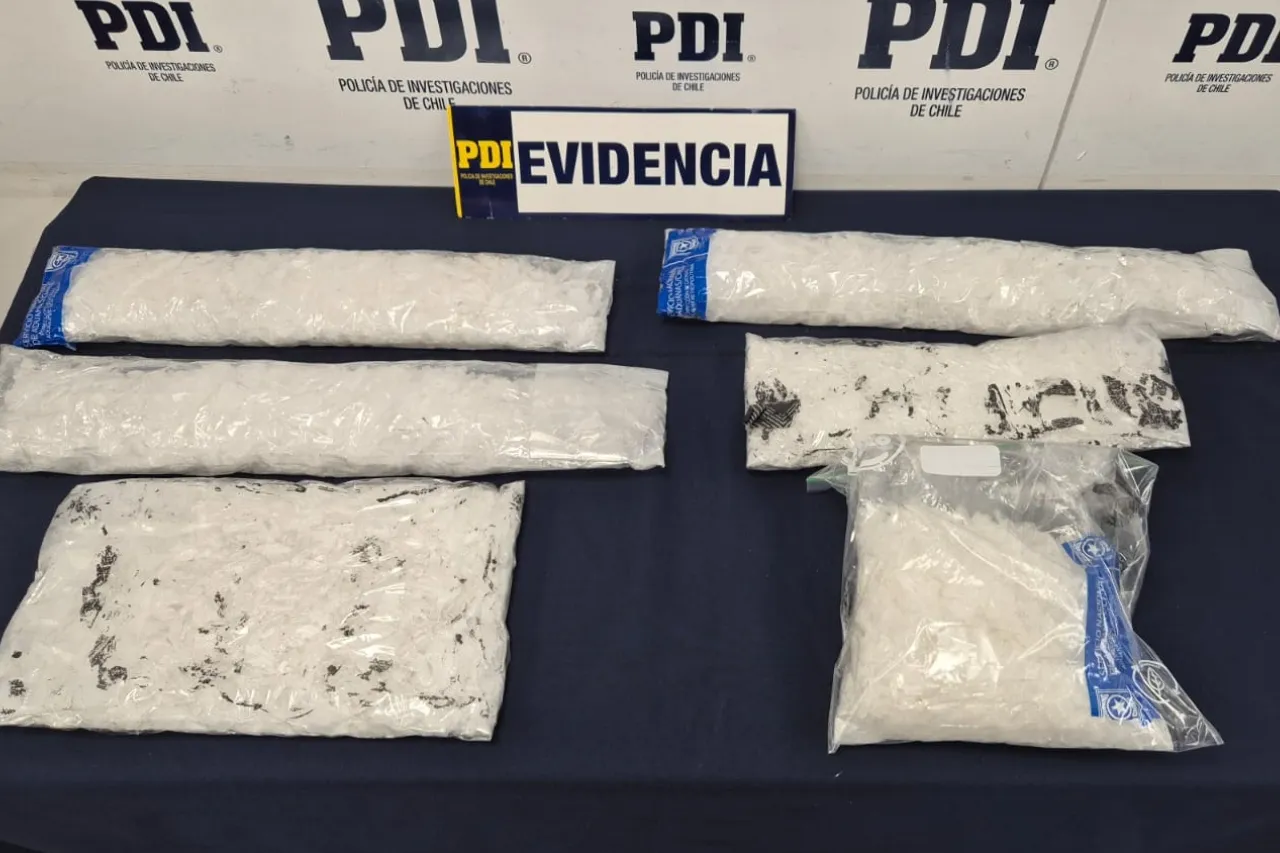 De Cancún a la cárcel: el caso del narcobuelo británico detenido con droga