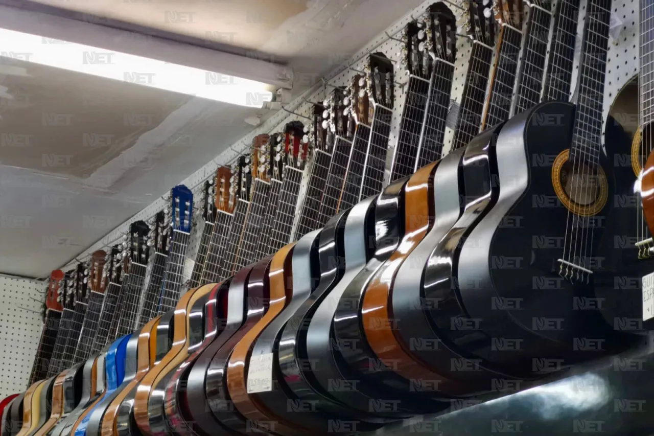 El Paraíso Musical, tienda de instrumentos con 60 años de historia