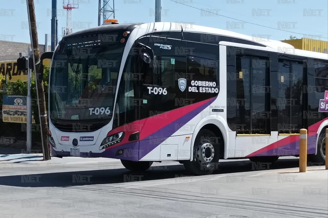 Juárez Bus atiende queja y retira a guardia que cobró a pasajeros