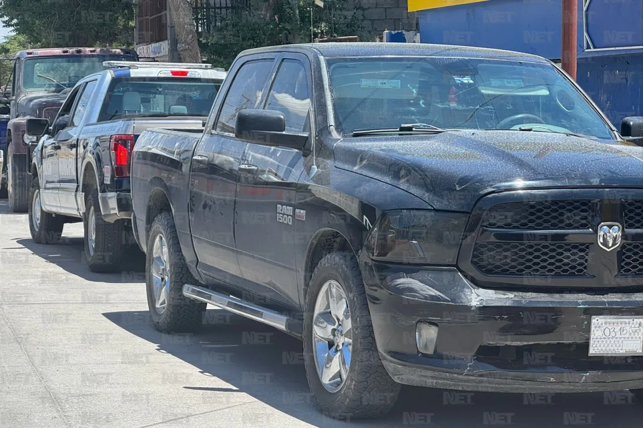 Tras ver a policías abandonan camioneta en Campestre Virreyes
